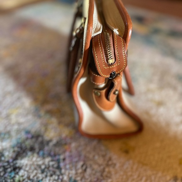 Authentic Dooney and Burke satchel bag. Dooney and Burke leather purse. Vintage - Picture 4 of 14